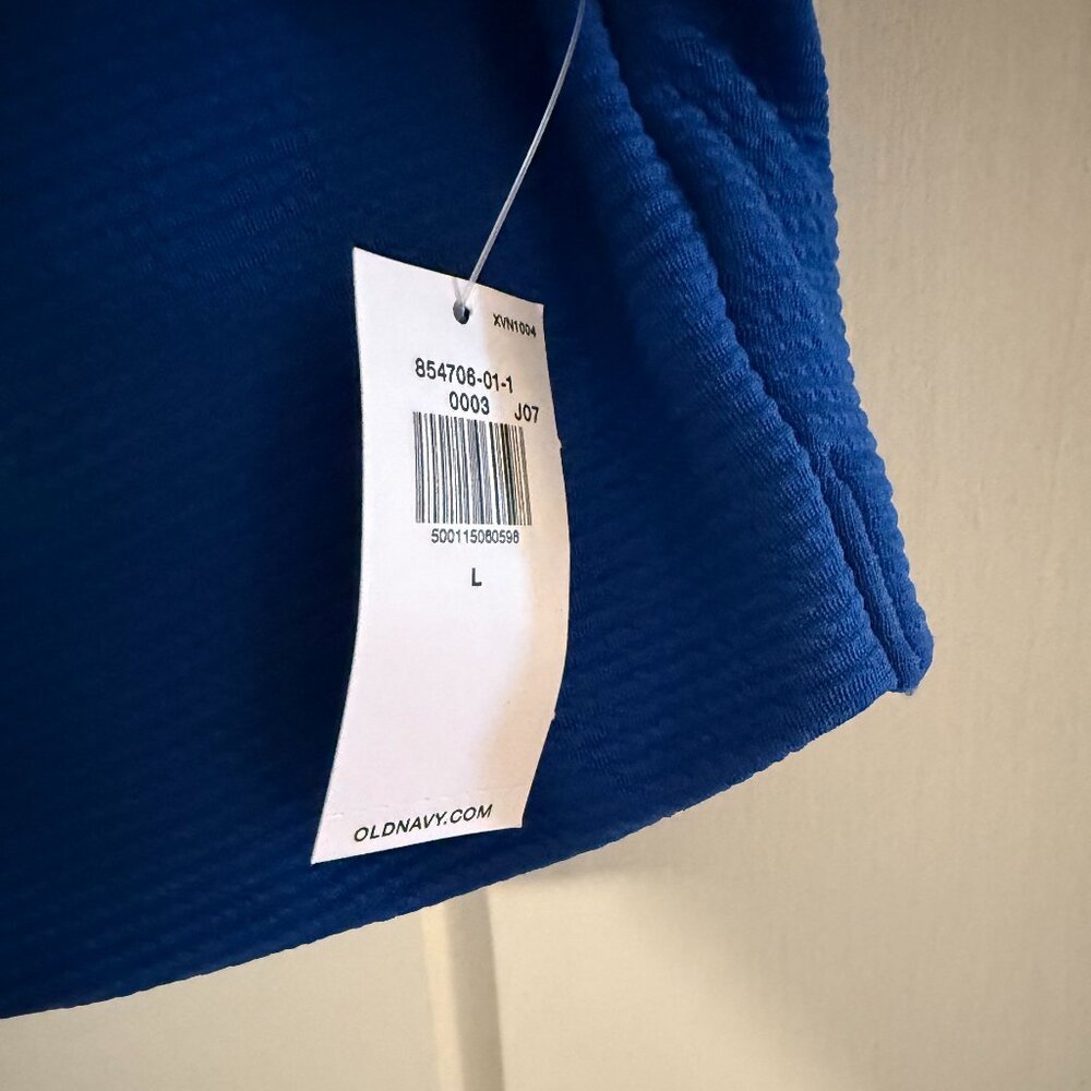 NWT Old Navy Scoop-Neck Bikini Swim Top - Picture 2 of 4